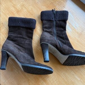 J-Crew Elegant Brown Suede Ankle Boots - Made in Italy - size 7